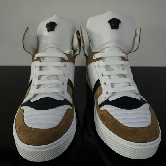 VERSACE - Picture 2 of 4