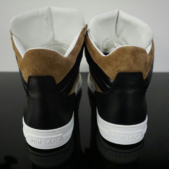 VERSACE - Picture 4 of 4