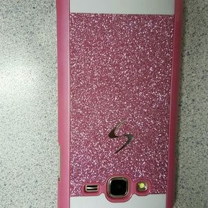 Meet your Posher, Felicia