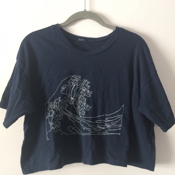 Brandy Melville crop top