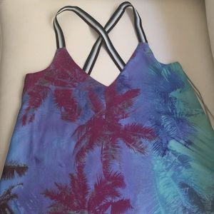 KIIND OF Tropical Print Top