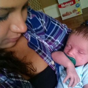 Meet your Posher, Caitlin