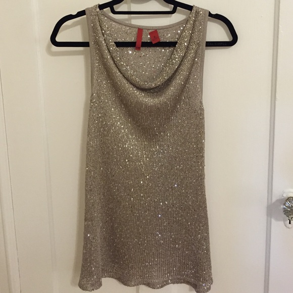 Sparkly sequin beige long top!