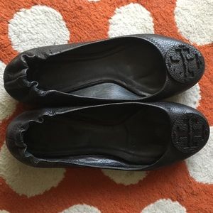 Tory Burch Black Flats Sz. 7