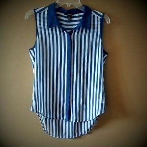 Forever 21 Sleeveless Button Up Striped M Blue