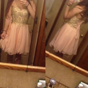 Formals XOXO Knee-length Dress