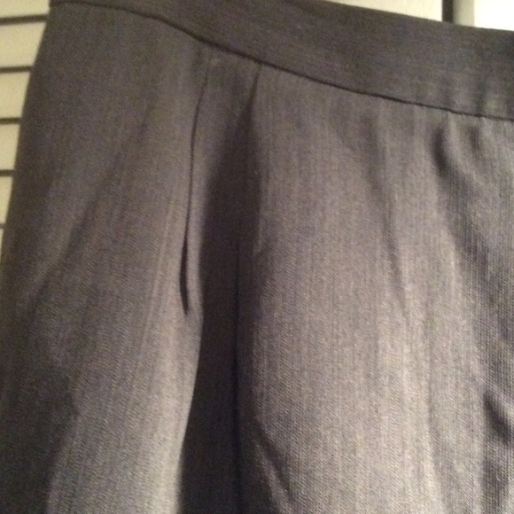 Burberrys gray Final Price SALE - Picture 2 of 4