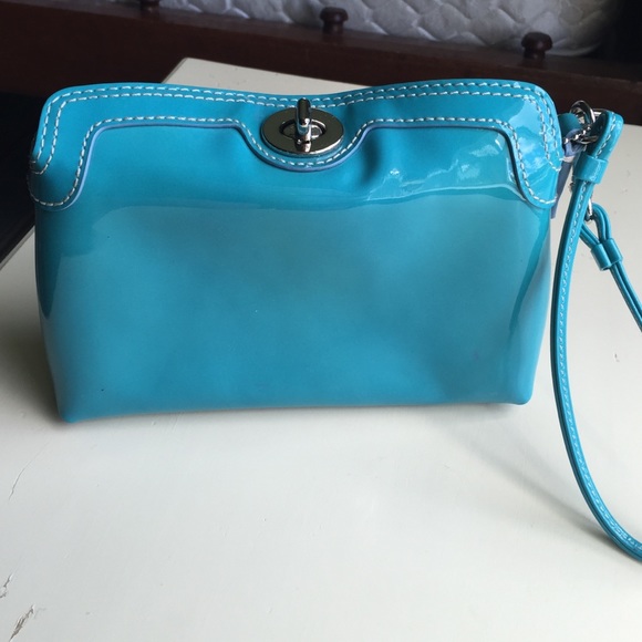 Coach Aqua wristlet