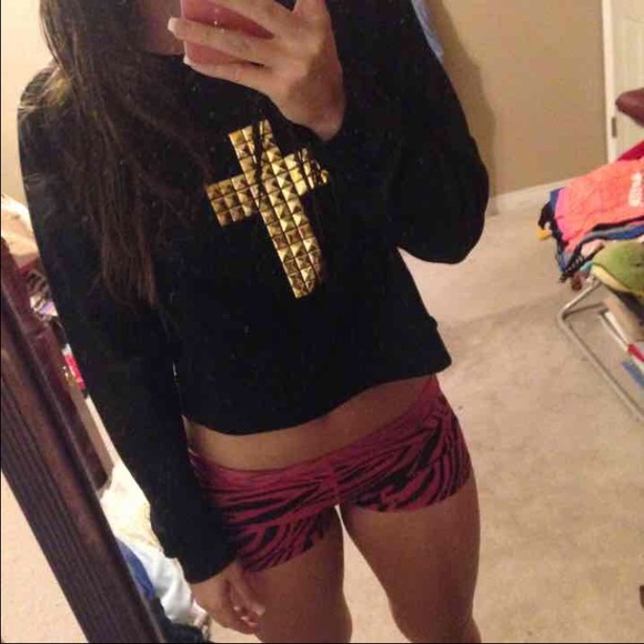 Crop top sweater