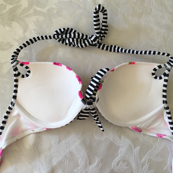 Victoria secret swim suit - Picture 2 of 3