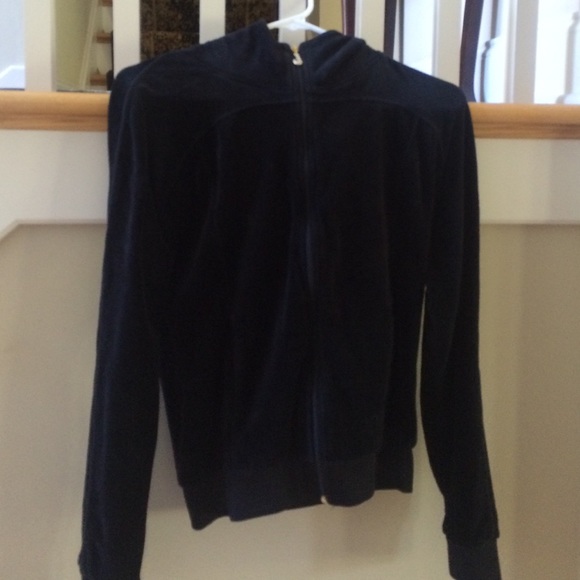 A black juicy couture sweatshirt