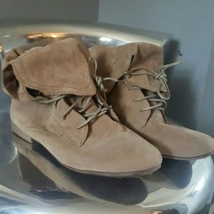 Fold-over boots