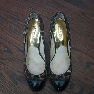 Michael mors Leopard heels