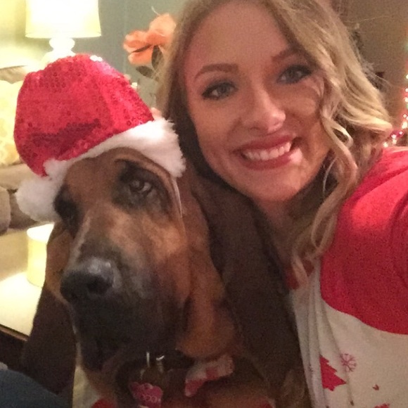 Meet your Posher! Bookmark my Closet🎉 - Picture 3 of 6