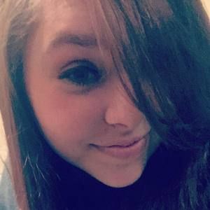 Meet your Posher, Alexandra