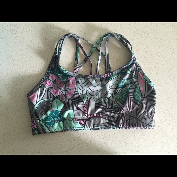 Gap fit sports bra