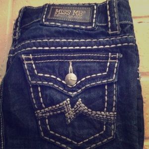 Buckle/ miss me skirt-