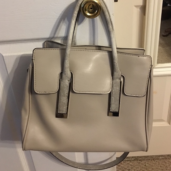 Christian Siriano - Picture 2 of 4