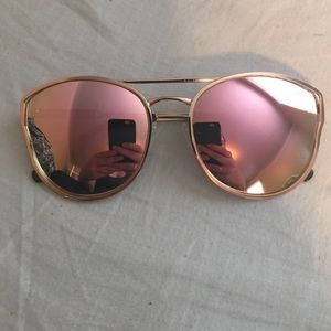 Quay Cherry Bomb Sunglasses NWOT