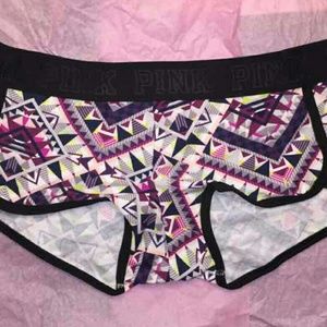 NWOT Victoria's Secret logo boyshorts