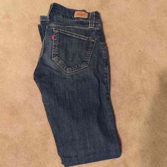 Levi jeans