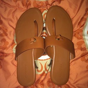 Old Navy brown sandals