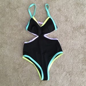 Bathing suit