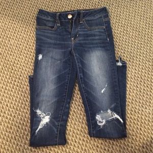 American Eagle skinny destroyed jegging
