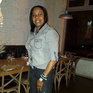 Meet your Posher, Sharon