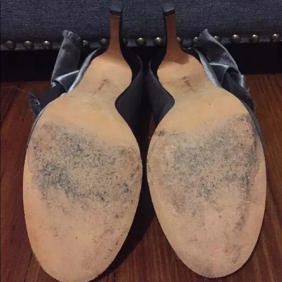 REPORT SIGNATURE Gray Satin Bow Studded Pumps - Picture 4 of 4