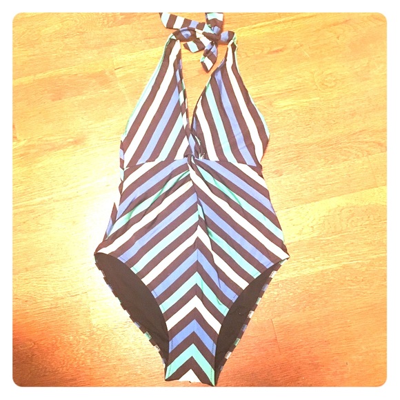 🆕 Cosabella retro chevron swimsuit Sz M