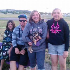 Meet your Posher, Danielle