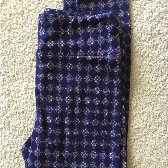 NWOT LLR OS leggings