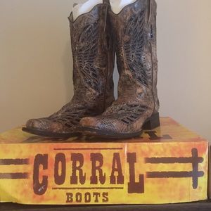 Corral square toe boots.