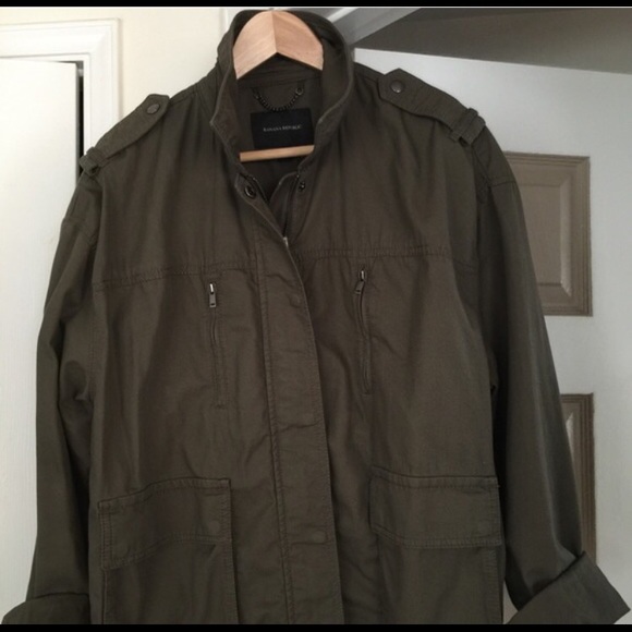 Banana Republic olive military style jacket