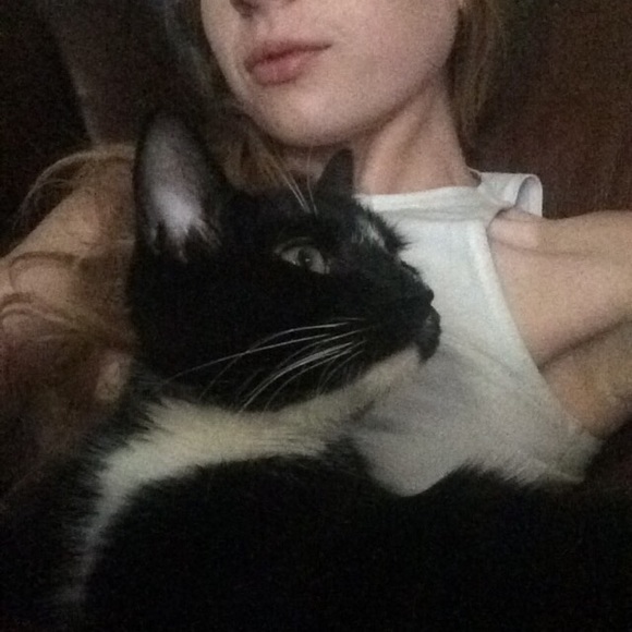 Meet your Posher, Claude! - Picture 2 of 3