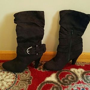 Mid calf heeled boots