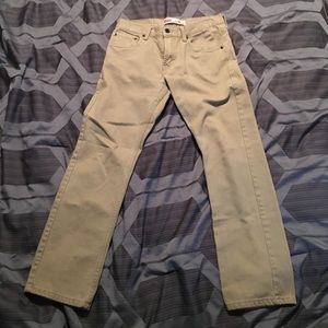 Levi's 513 Slim Straight Jeans