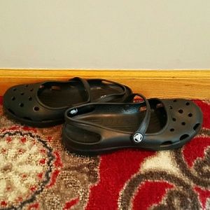 Black Mary Jane Crocs