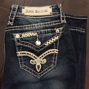 Rock revivals in good condition