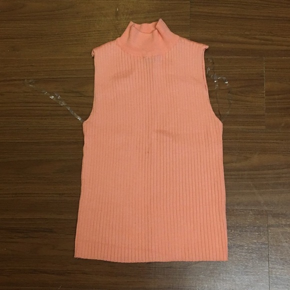 Turtle neck tank