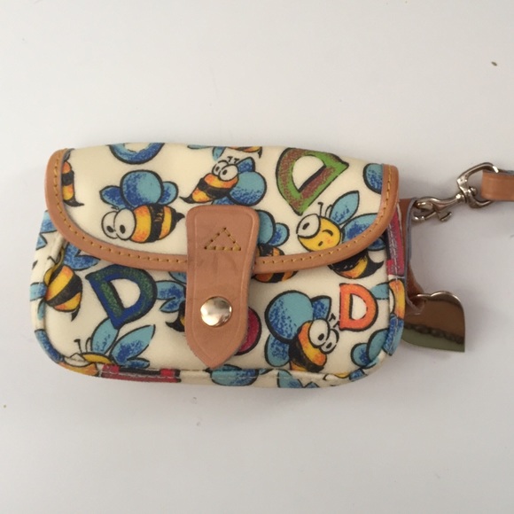 Downey & Bourke "D and Bee" Wristlet