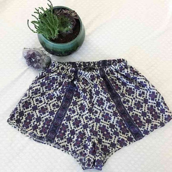 Brandy Melville shorts