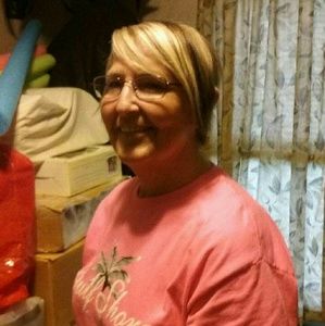 Meet your Posher, Debbie