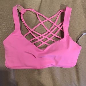 Pink lululemon sports bra