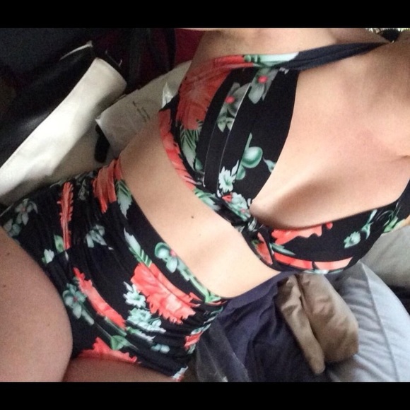 🚫SOLD🚫High waisted swimsuit