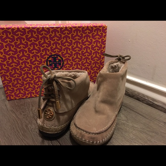 Tory burch tan ankle booties
