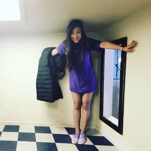 Meet your Posher, Skylar