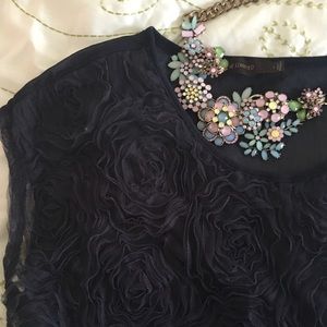 Final price 👚💕 THE LIMITED Navy blouse