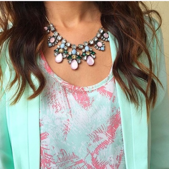 Lovely fashion necklace! - Picture 3 of 3